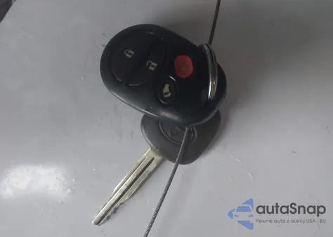 2004 Toyota Sienna Le из США, поврежденный, VIN 5TDBA23C04S023577